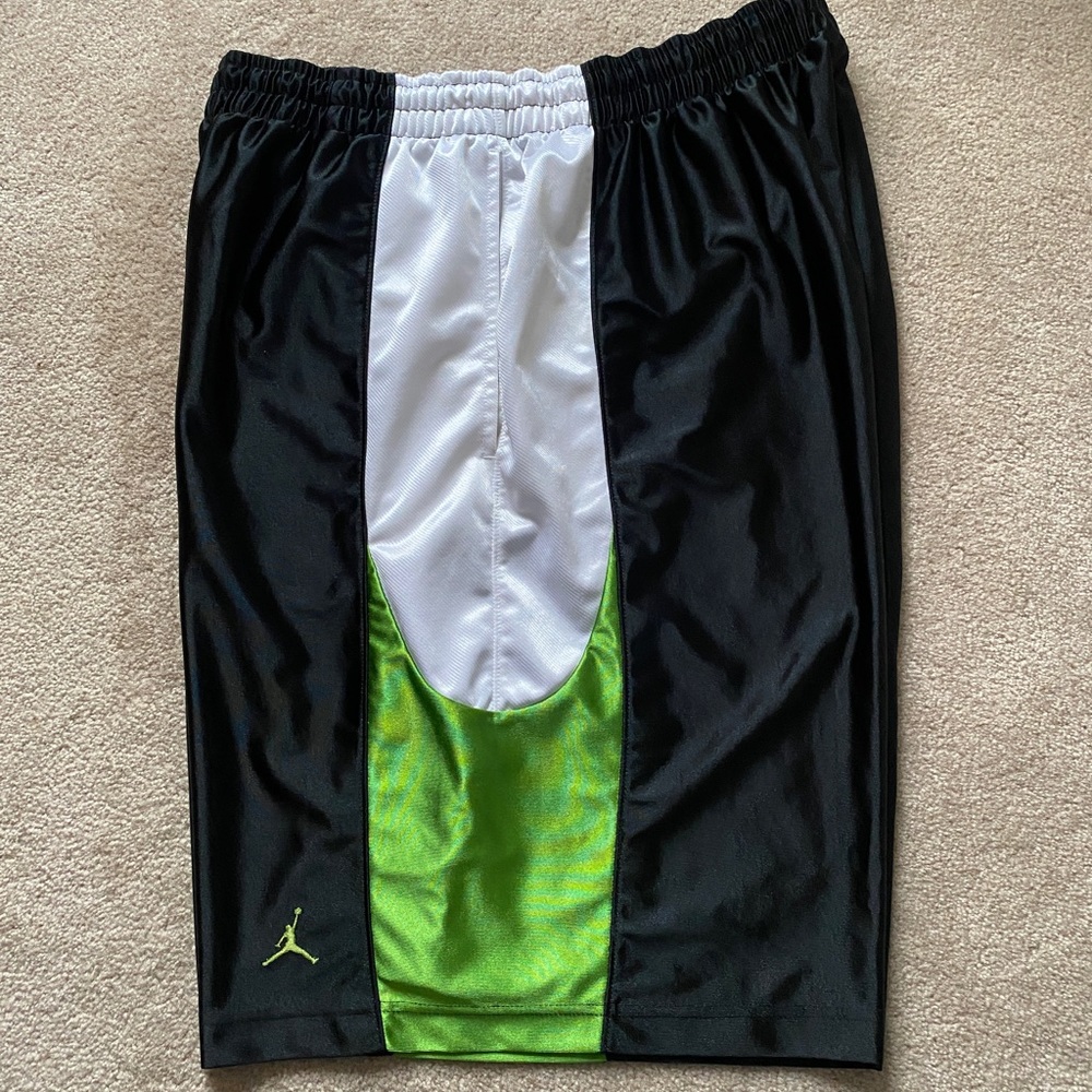 Vintage Jordan Basketball Shorts (3XL)
